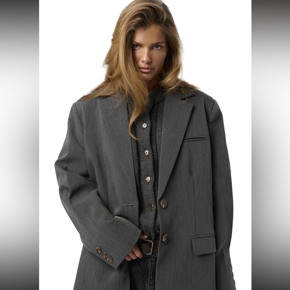 Sisters and Seekers Fifth Oversized Charcoal Blazer